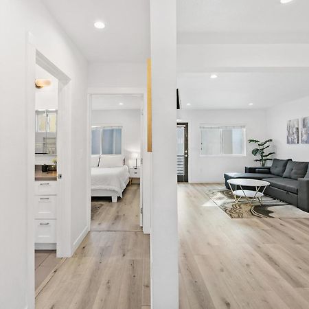 Muirfield Chic City Bungalow With Parking Los Angeles Exterior photo