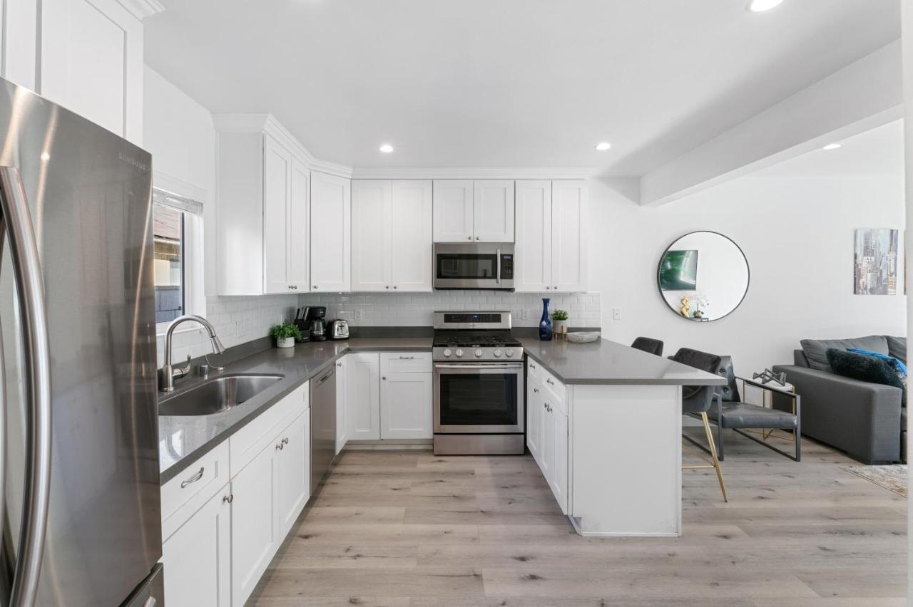 Muirfield Chic City Bungalow With Parking Los Angeles Exterior photo