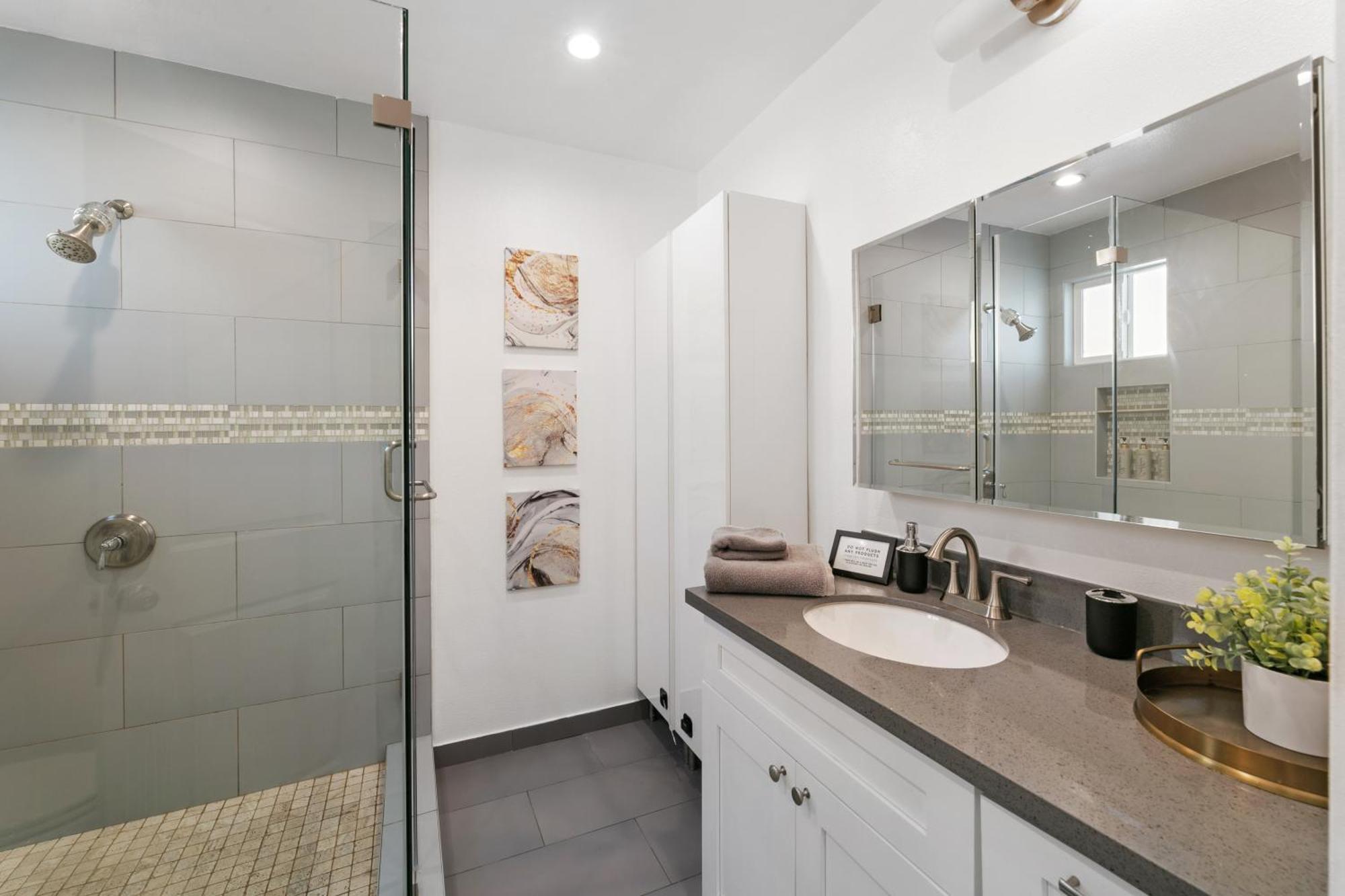 Muirfield Chic City Bungalow With Parking Los Angeles Exterior photo